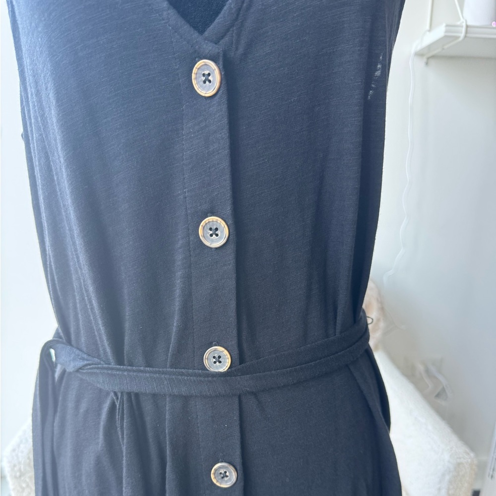 Sanctuary Black Button Front V-Neck Sleeveless Belted Dress Size Large NEW - Picture 2 of 5